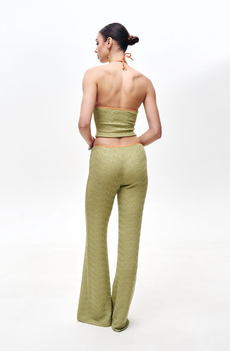 Топ Corneri зелений