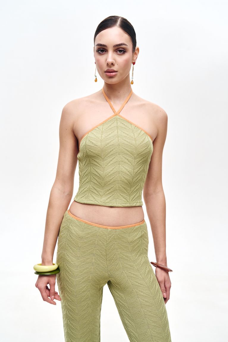 Топ Corneri зелений