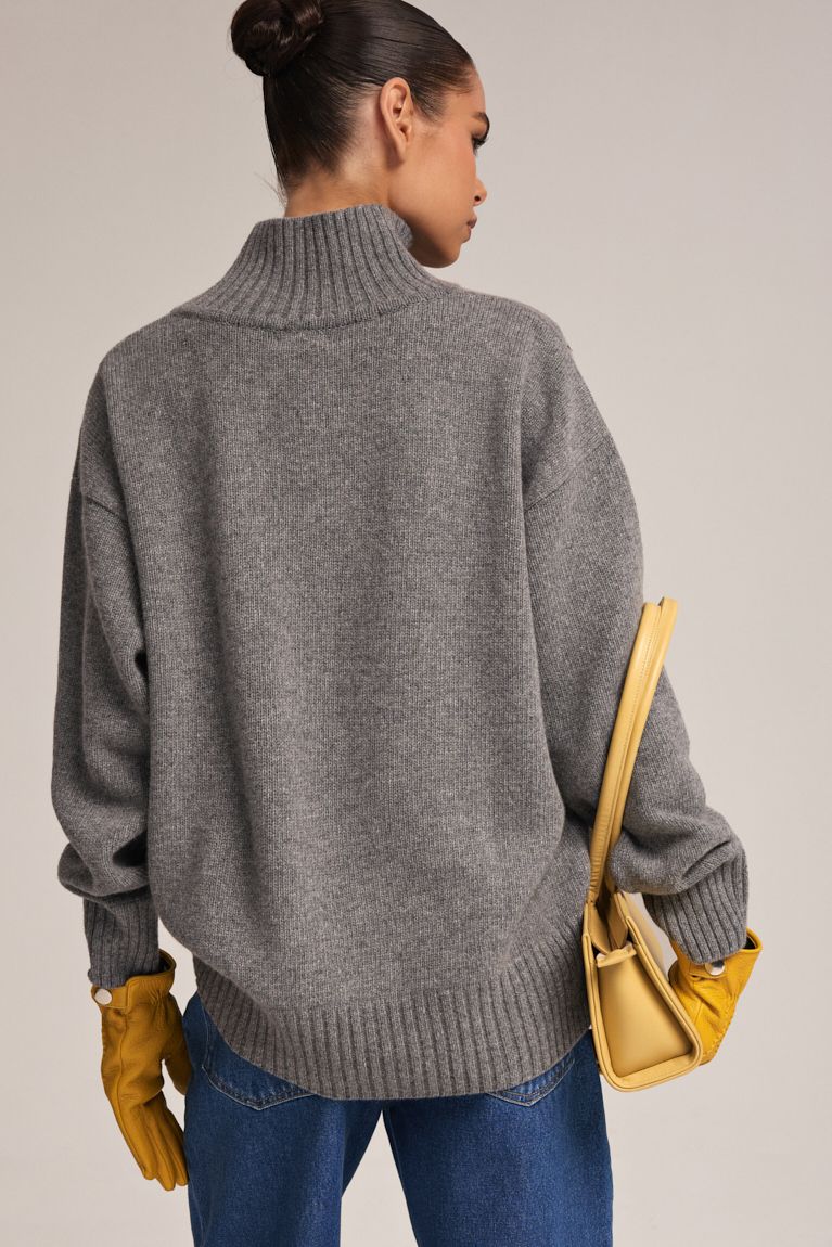 Светр вовна сірий