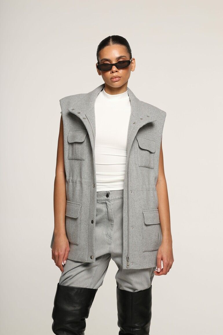 Жилет з куліскою