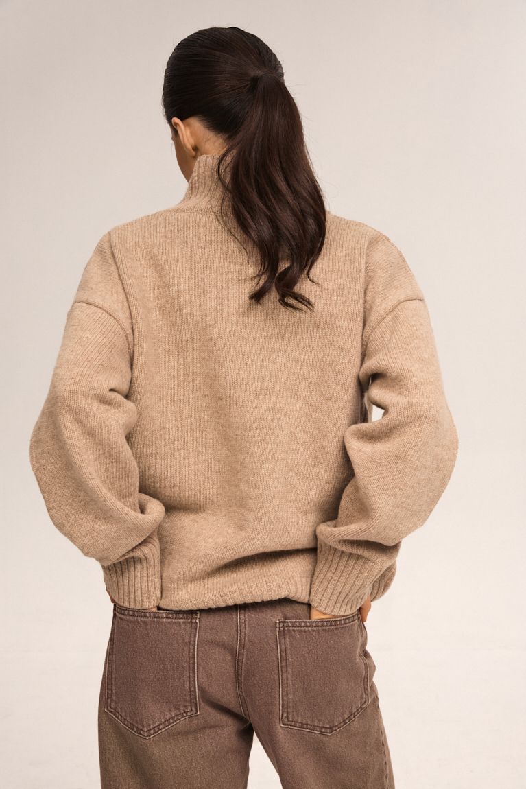 Светр вовна мокко