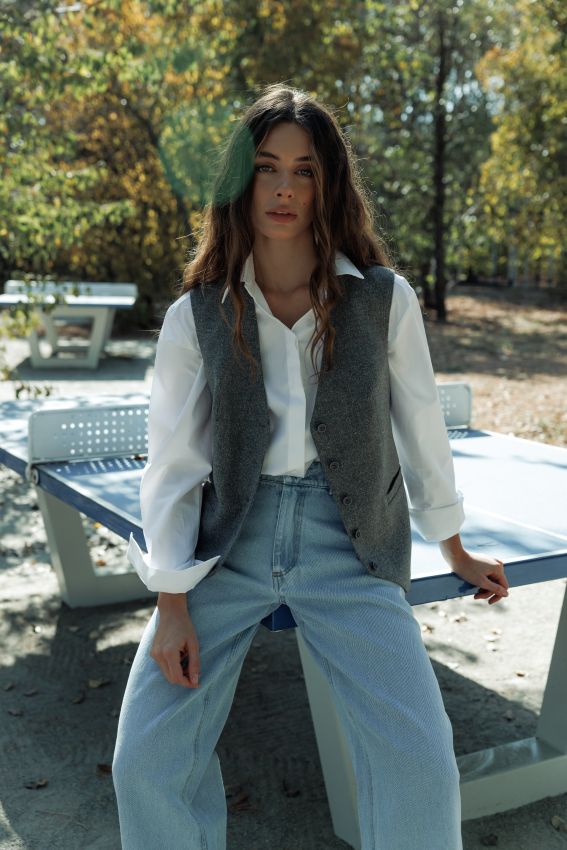 Жилет Classic 2024 сірий