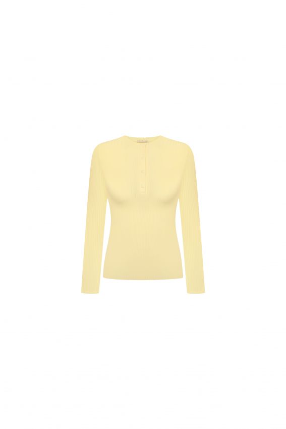 Кофта на кнопках бананова